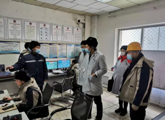 新疆市场监管局开展危化品质量安全联合检查